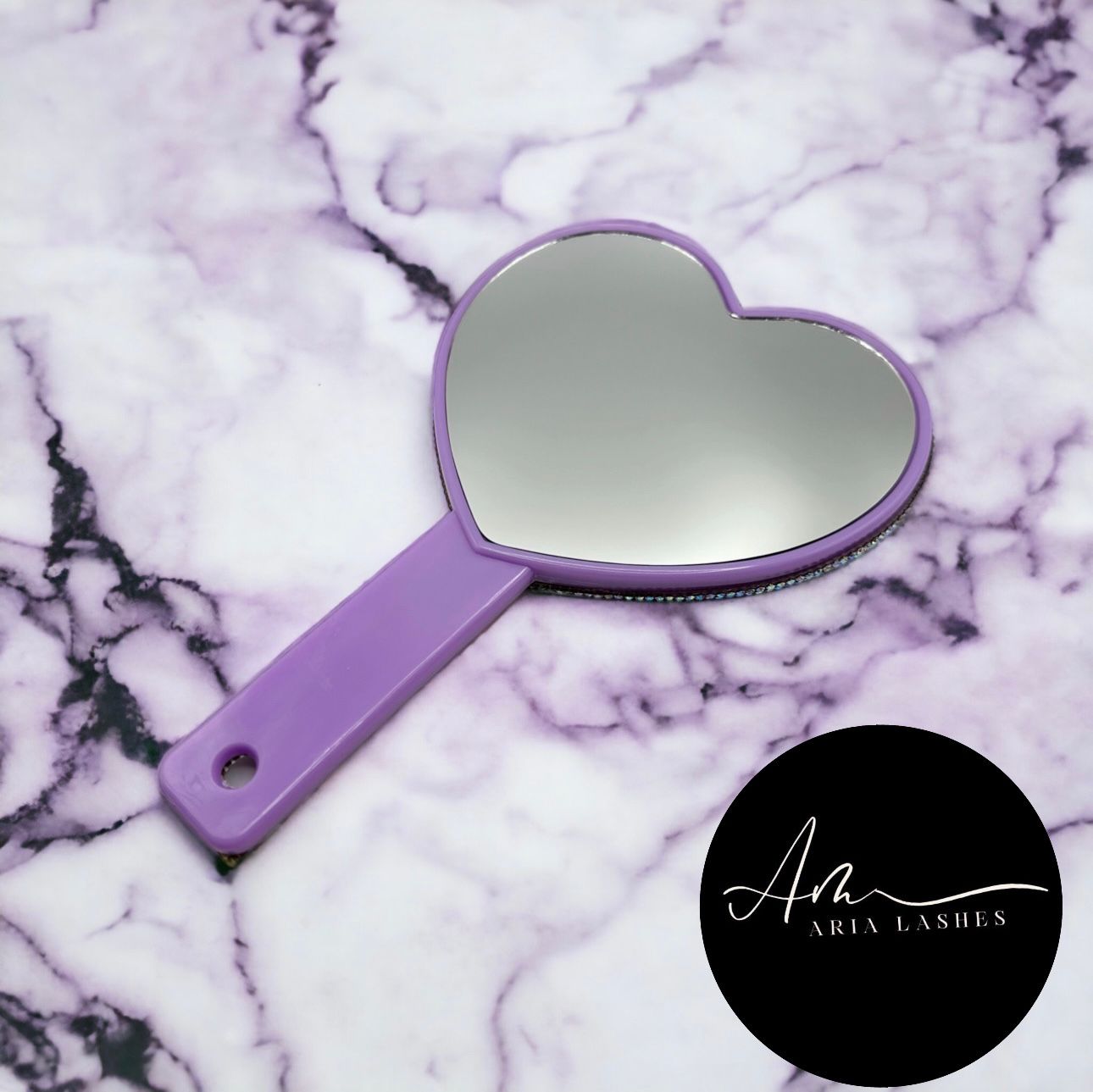 Oglinda Aria in forma de Inima