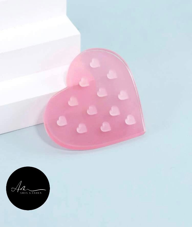 Suport pentru adeziv de sticla in forma de inima